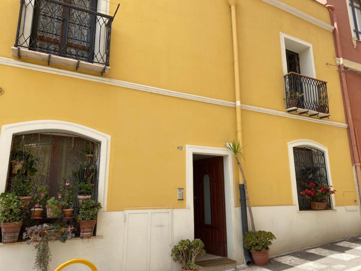 Karakaralis Apartment Cagliari Ngoại thất bức ảnh